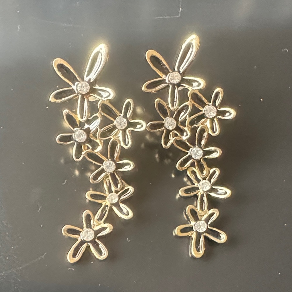 Gold Floral Drop Earrings